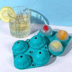 Chic & TonicGlode Ice Cube Tray